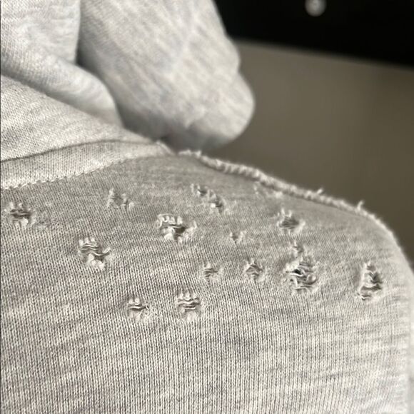 Free People Distressed Rips Holes Cropped Zipper Gray Women's Hoodie Sweatshirt - Picture 7 of 12